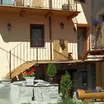 Chez Magan منزل ريفي Gignod