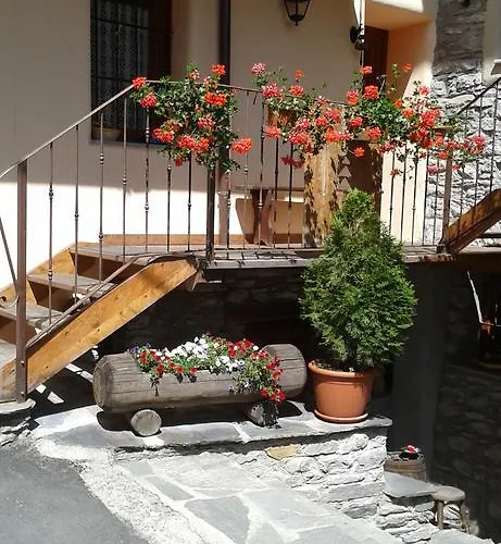 阿菲塔卡梅勒莎斯马格安酒店 * Gignod